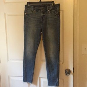 Lucky brand mid rise skinny jeans